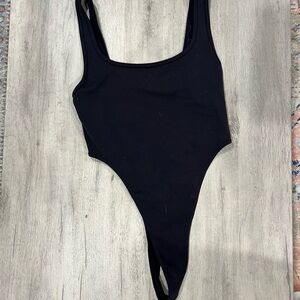 Classic Black alo yoga bodysuit